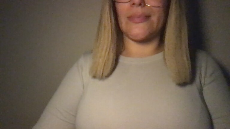 MistressLouUK's Streamate show and profile