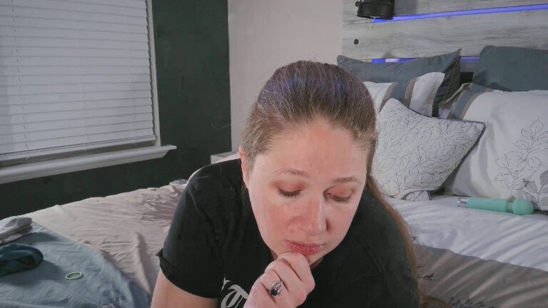 VoiceOfVenus's Streamate show and profile