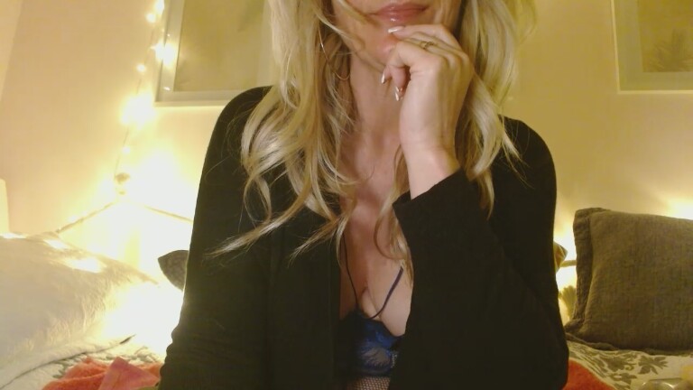 MissMilaRae's Streamate show and profile