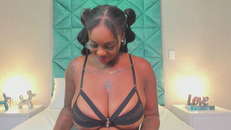 VenusMillan's Streamate show and profile