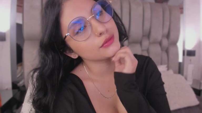 PrincessLuu's Streamate show and profile