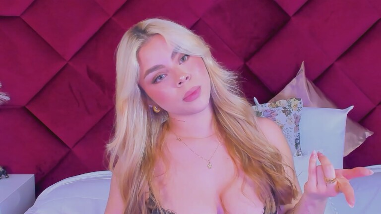 AndreaCapone's Streamate show and profile