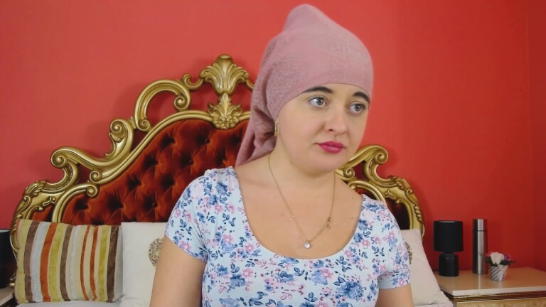 ANNALYAx's Streamate show and profile