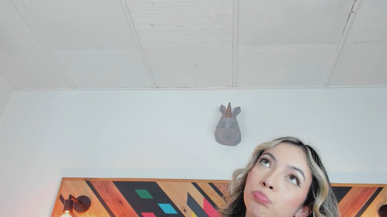 CelesteRiioz's Streamate show and profile