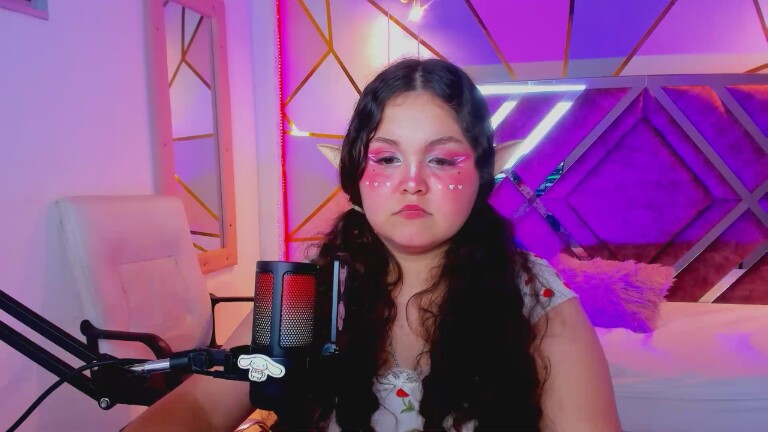 ShylySweet18's Streamate show and profile