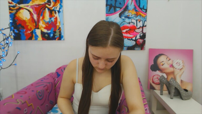 ArinaBelly's Streamate show and profile