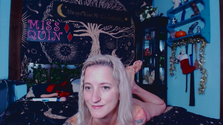 MissQuinCam's Streamate show and profile