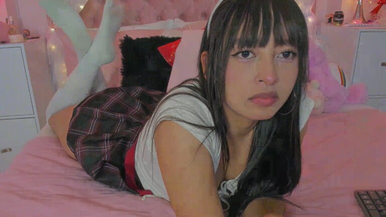 AlexandraWinterr's Streamate show and profile