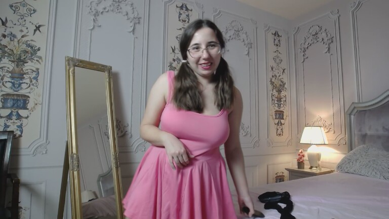 HAZELs's Streamate show and profile