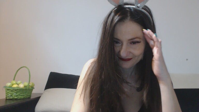 MAUREENx's Streamate show and profile