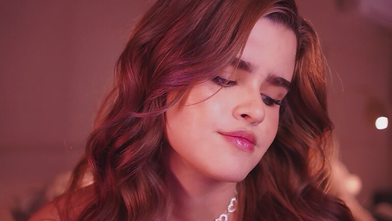 ParisHarper's Streamate show and profile