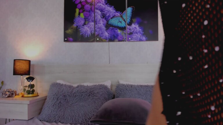 SamanthaaWoods's Streamate show and profile